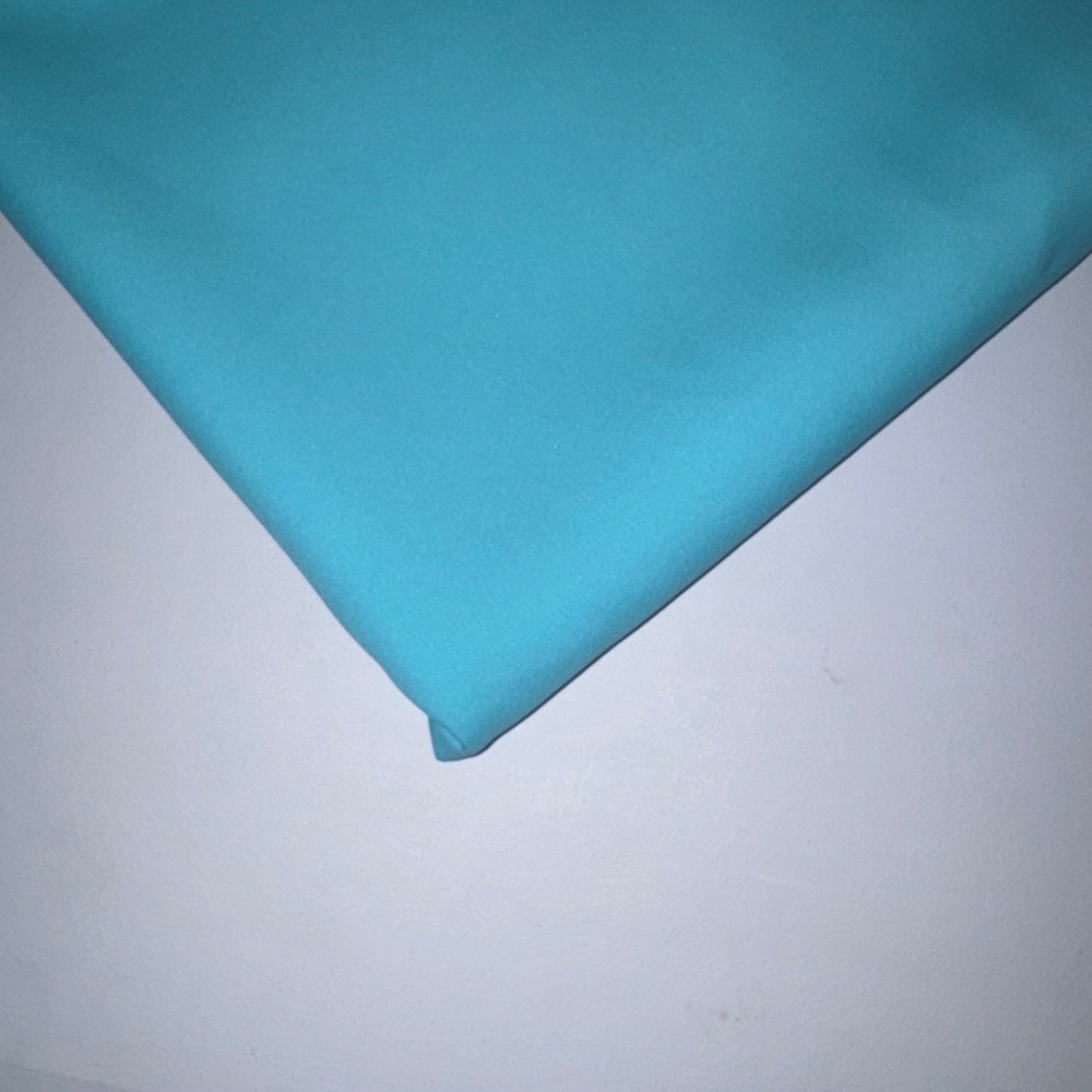 Double Knit Polyester Fabric 4 Yards Turquoise Blue 44 Inch Wide Solid Crafting